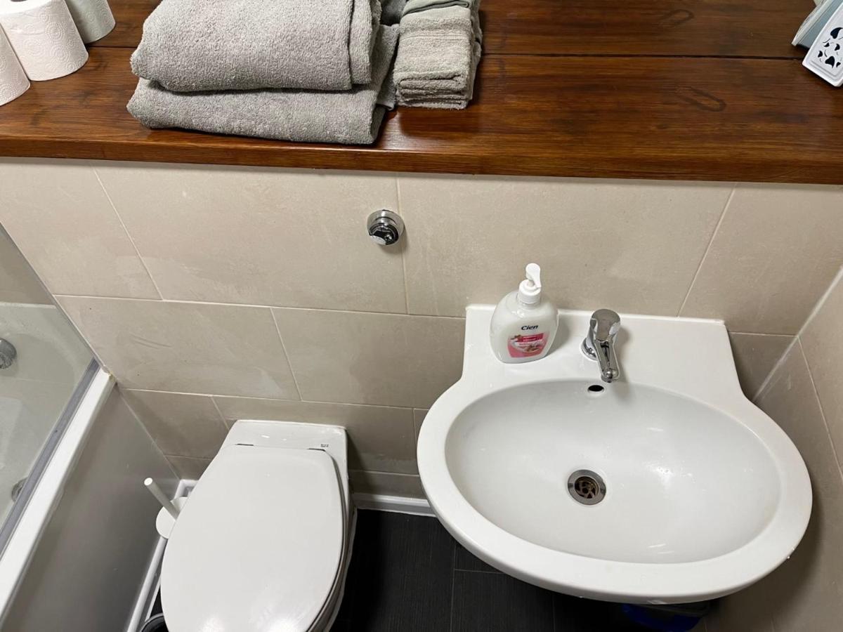 Three Bedroom House In Tooting By Star Apartments London Londres Exterior foto