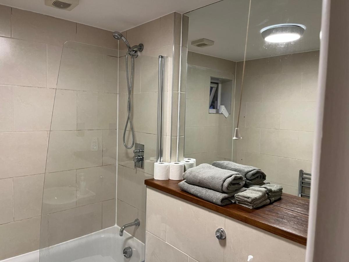 Three Bedroom House In Tooting By Star Apartments London Londres Exterior foto