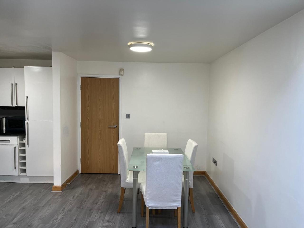 Three Bedroom House In Tooting By Star Apartments London Londres Exterior foto